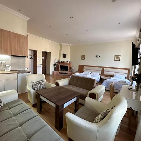 Marjani Apartments Tbilisi Eksteriør bilde